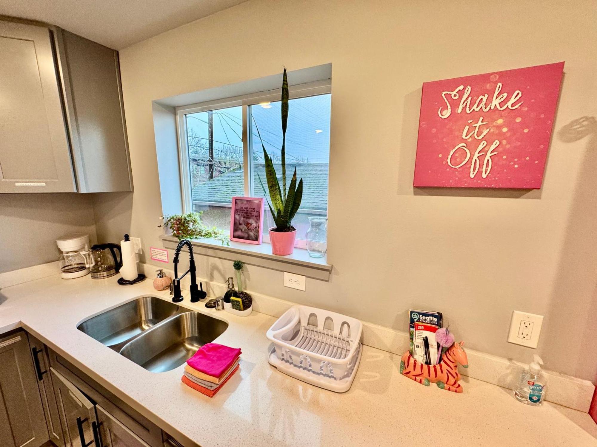 1 Bd Apt With 2 Extra Sofa Beds 13 Mins To Seatac Airport Seattle Exterior foto